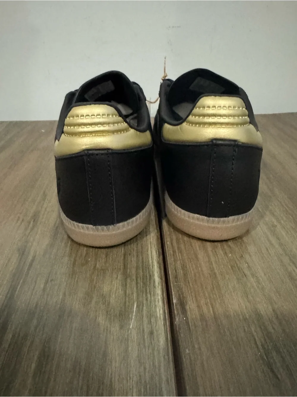 ADIDAS SAMBA LIONEL MESSI J TRIUNFÓ DORADO INDOOR SOCCER SHOES